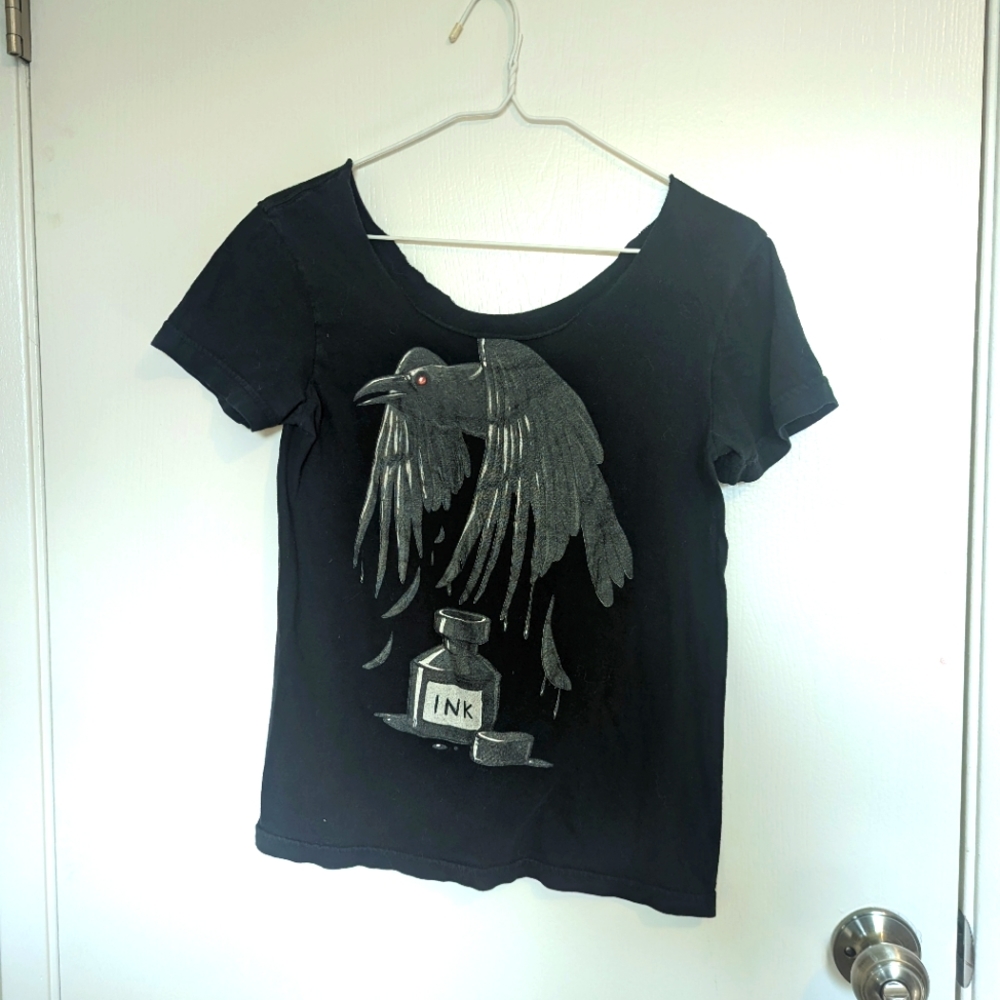 *Free W/ Purchase* Raven Tshirt